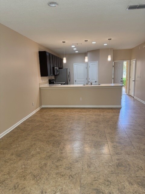 Building Photo - 3610 Creswick Cir