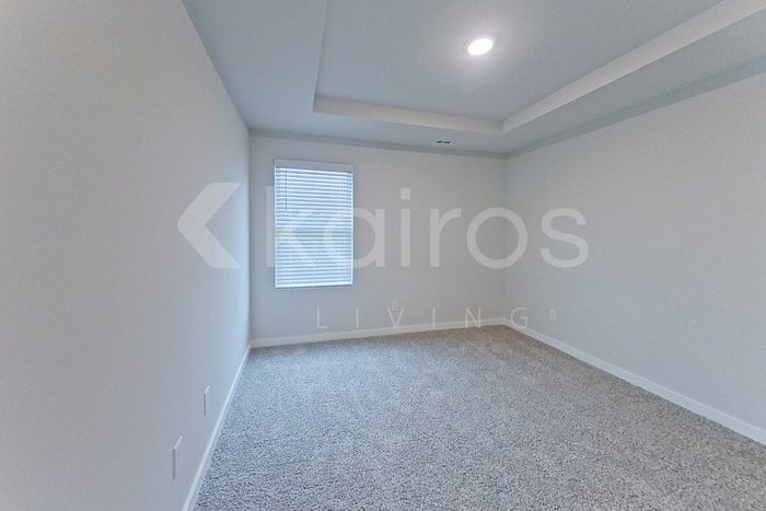 Building Photo - 6111 Stonewater Ct