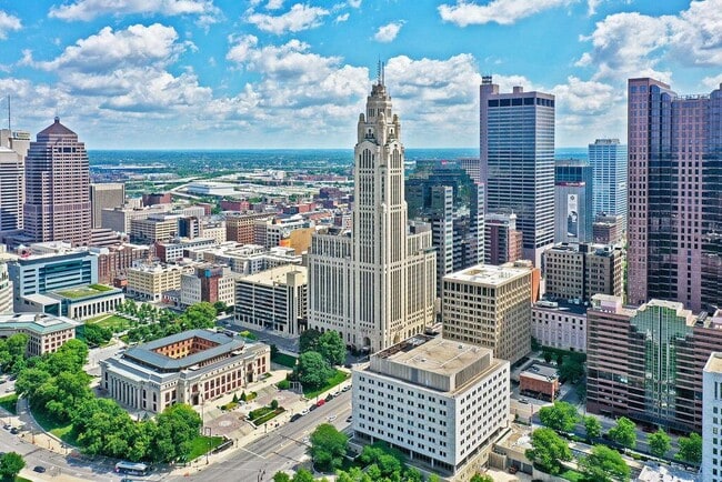 Building Photo - 50 W Broad St