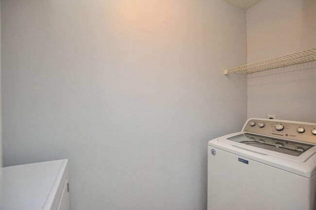 Building Photo - Fort Mill 2-bedroom, 1-bath rental home with a fenced backyard and solar panels | $1,895/month