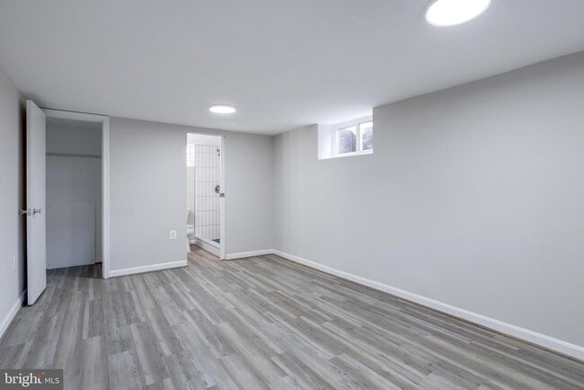 Building Photo - 3404 8th St S