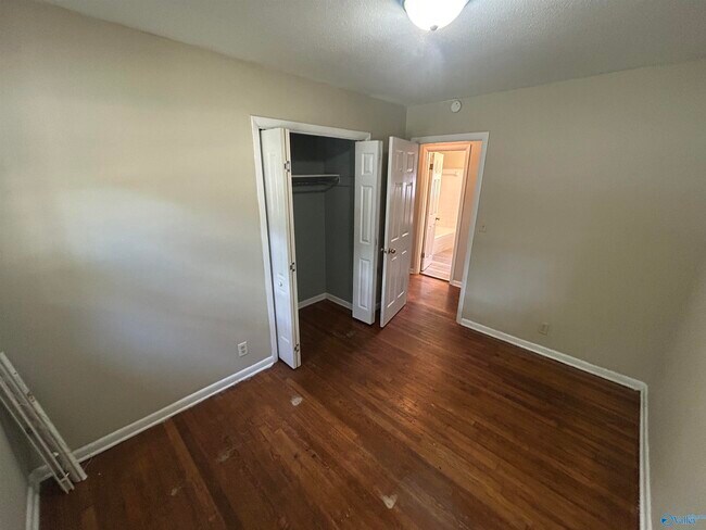 Building Photo - 4742 Bluehaven Dr NW