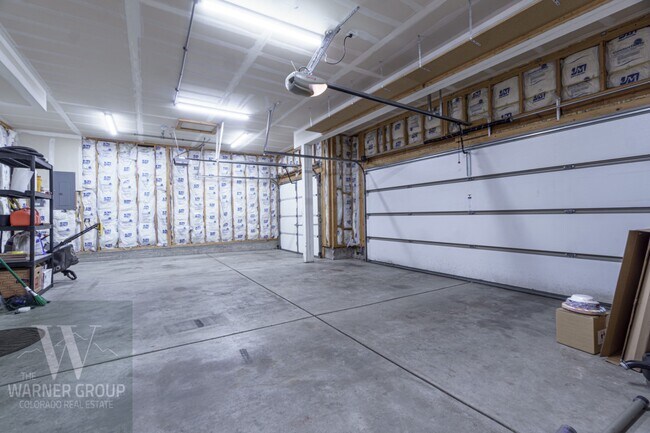 Building Photo - 9631 Stoneglen Dr