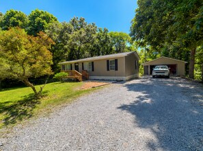 Building Photo - Reed DR - #625
