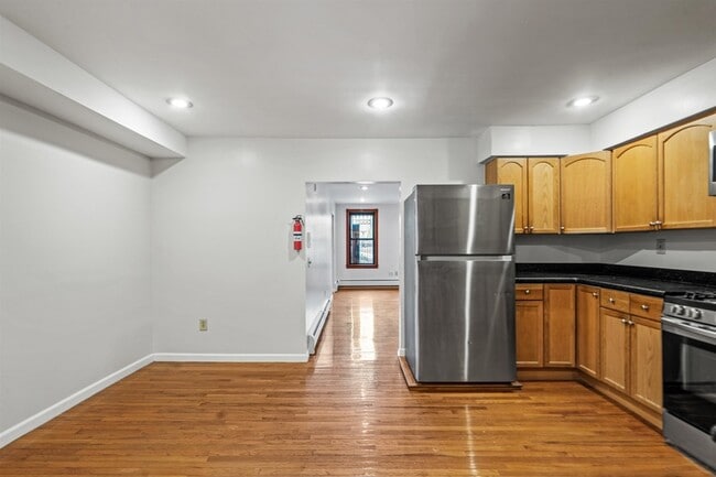 Building Photo - 800 Ocean Ave