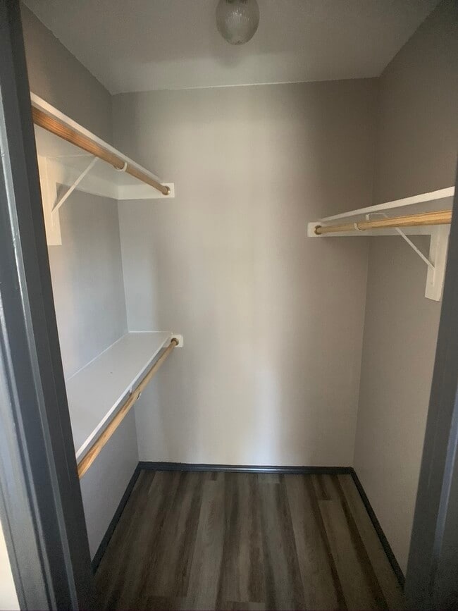 Building Photo - 7247 Irish Valley Trail