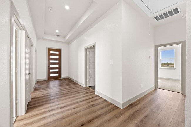 Building Photo - 11137 Rd 5503