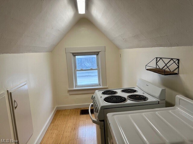Building Photo - 153 3rd St NW