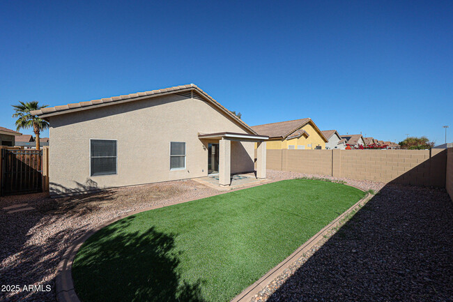 Building Photo - 15239 N 153rd Dr