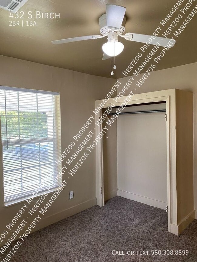 Building Photo - 432 S Birch-