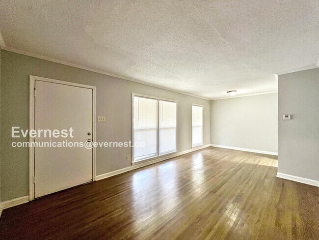 Building Photo - 4377 Aldridge Dr
