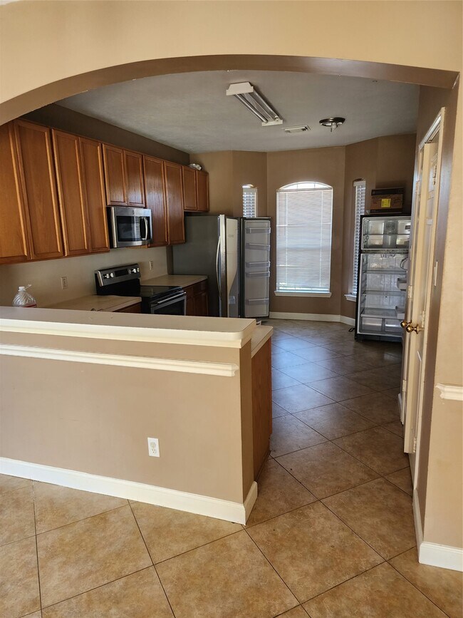 Building Photo - 18407 Brenwood Manor Dr