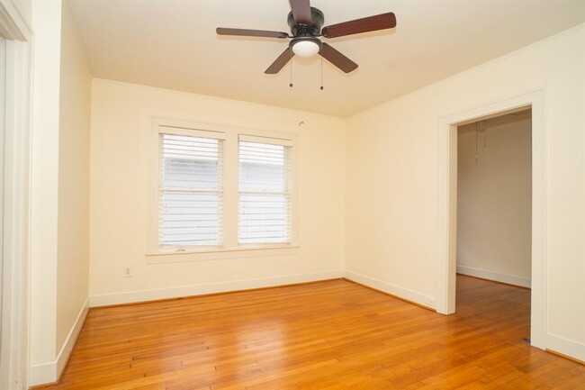 Building Photo - 1636 Bonnie Brae St