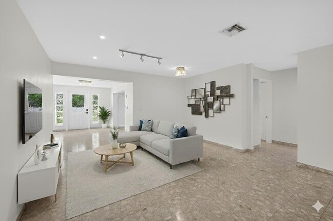 Building Photo - 4442 Sea Grape Dr