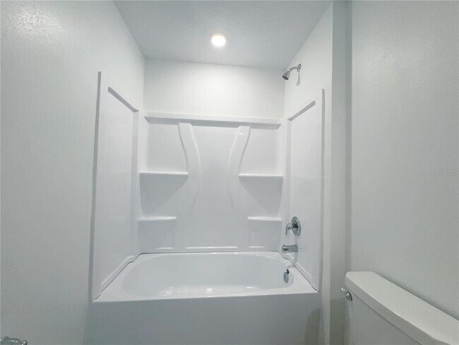 Building Photo - 2362 McKinley Dr