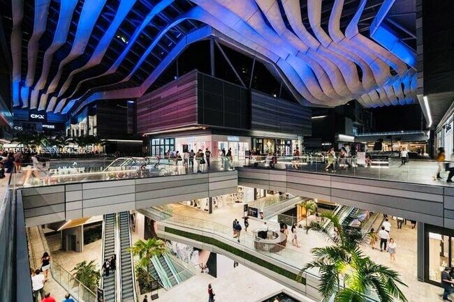 Building Photo - 41 SE 5th St