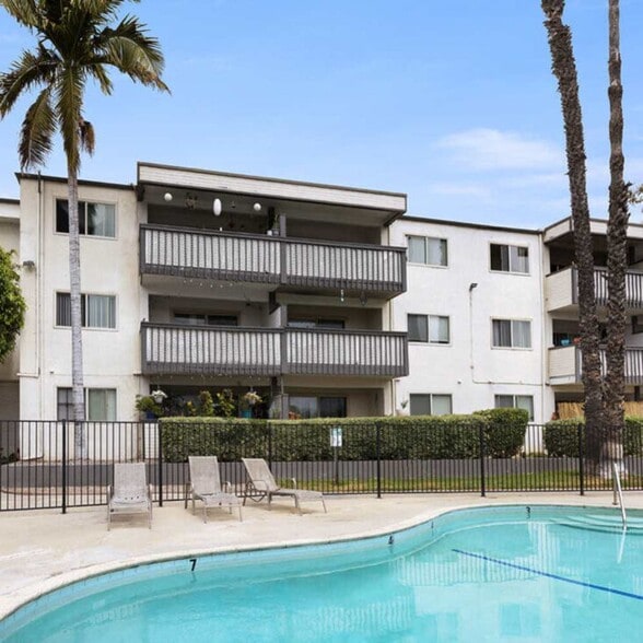 Building Photo - Mar at Seaside