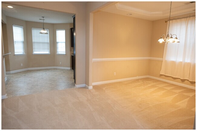 Building Photo - 1321 Adair Dr