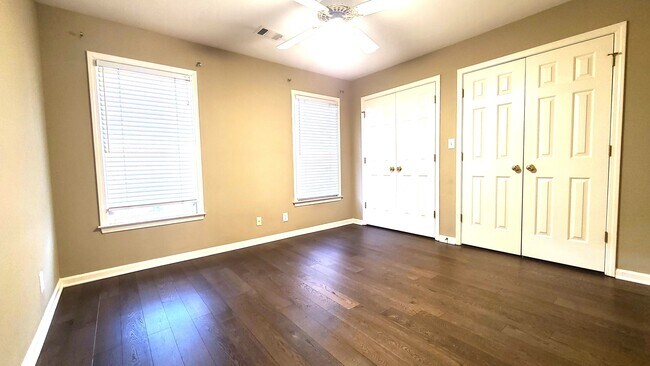 Building Photo - 10780 Carrara Cove