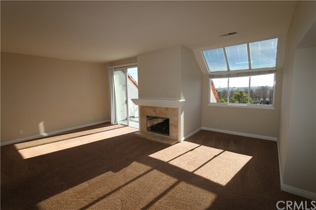 Building Photo - 66 Terra Vista