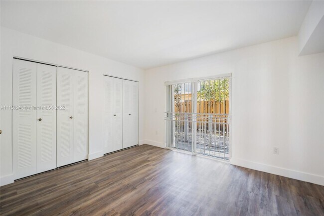 Building Photo - 6806 NW 166th Terrace