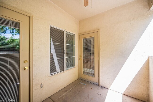 Building Photo - 10211 Red Pueblo Pl