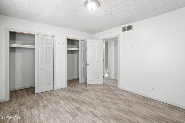 Building Photo - 3702 Keltner Ave