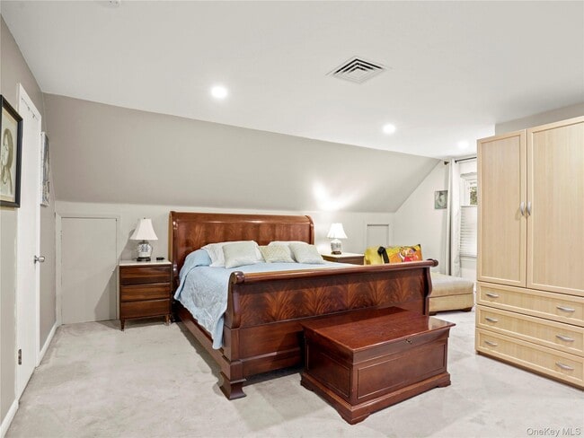 Building Photo - 1035 Shore Acres Dr