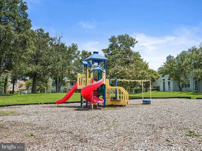 Building Photo - 8823 Rusland Ct