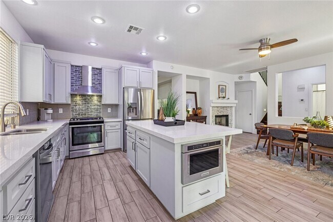 Building Photo - 10263 Trailing Dalea Ave