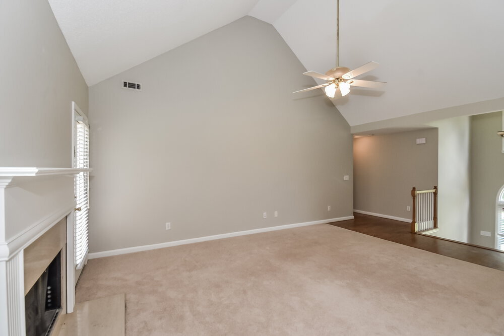 Building Photo - 155 Byington Dr