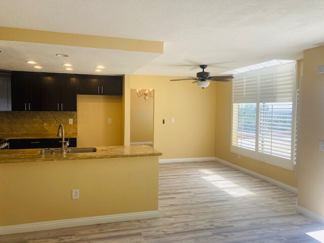 Building Photo - 2371 Wandering Ridge Dr