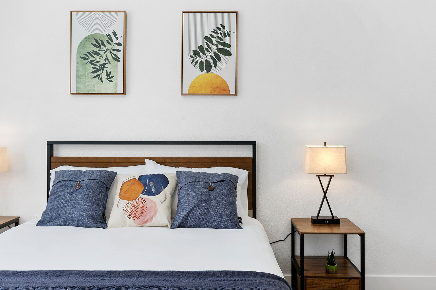 Building Photo - 9450 W Cabela Dr