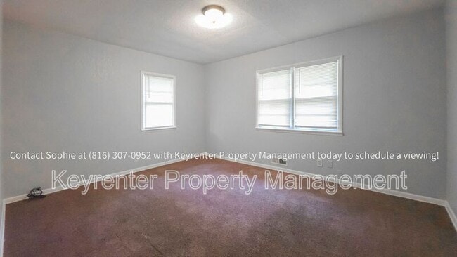 Building Photo - 8322 Highland Ave