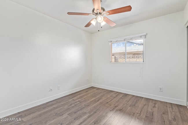 Building Photo - 3929 S Pine St