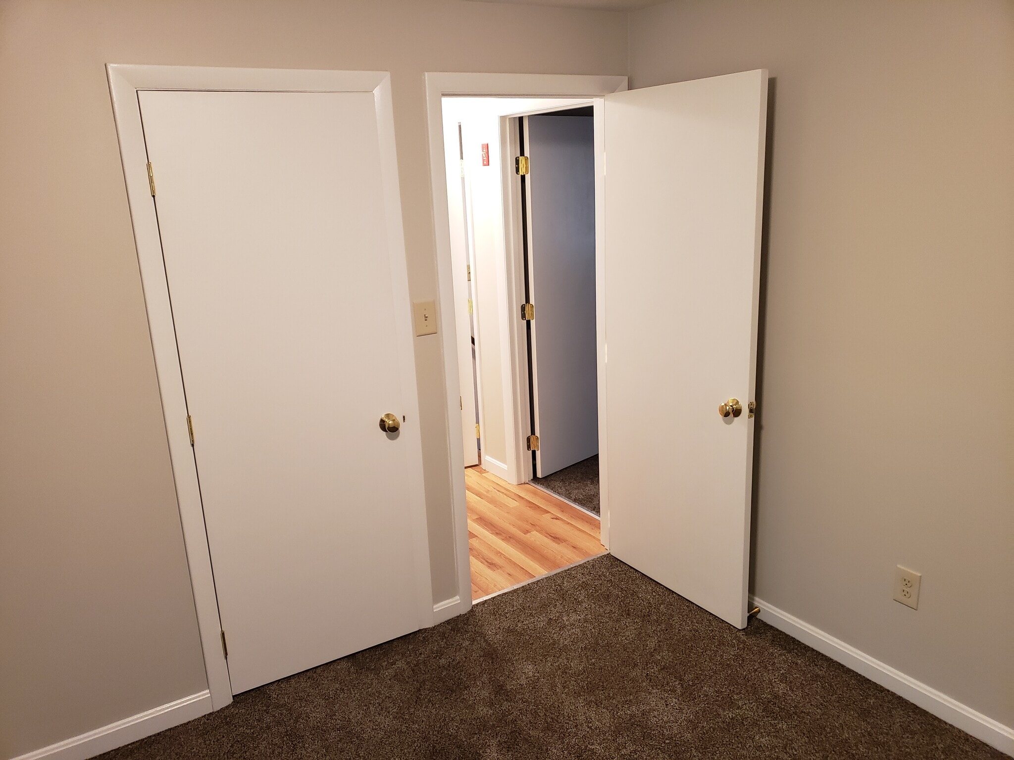 Building Photo - 503 Hancock St