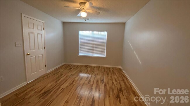 Building Photo - 12131 Bottlebrush Pl
