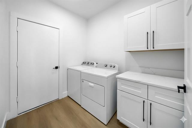 Building Photo - 7505 Larchmont Dr