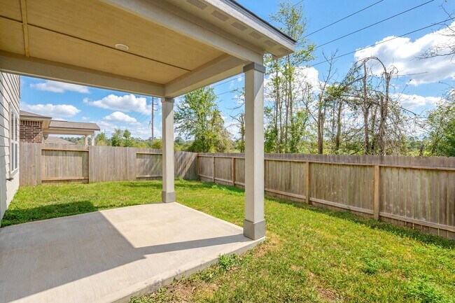 Building Photo - 100 Ashe Juniper Wy
