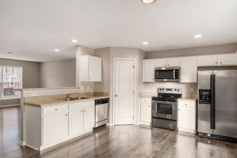 Building Photo - 6551 Crab Apple Dr