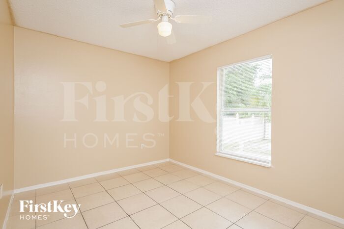 Building Photo - 356 Lake Daisy Cir