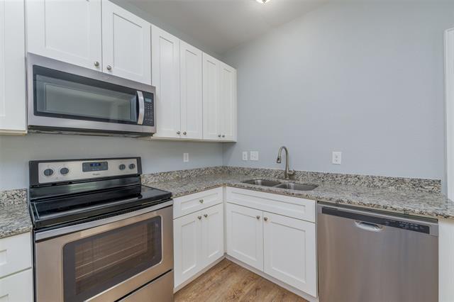 Primary Photo - 2030 Brookes St