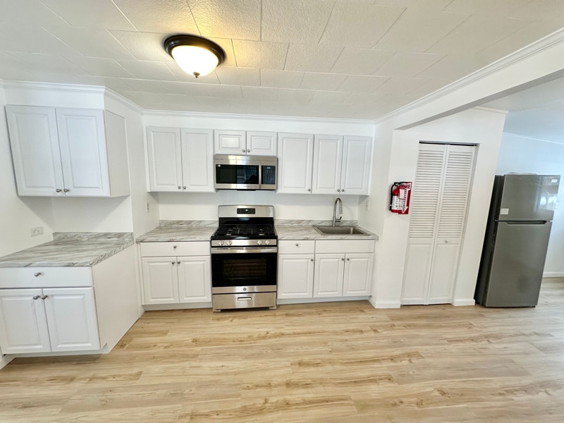 Building Photo - 114 Melini Ave