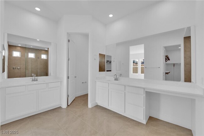 Building Photo - 11049 Concord Vly Dr