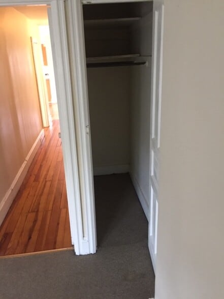 Building Photo - 1611 N Rodney St