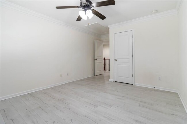 Building Photo - 6940 Rocking Horse Ln