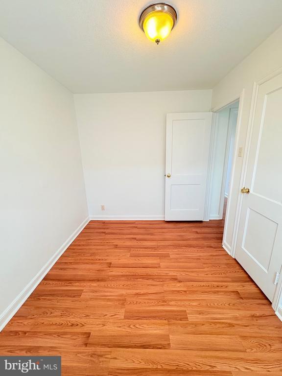 Building Photo - 6045 Summerdale Ave