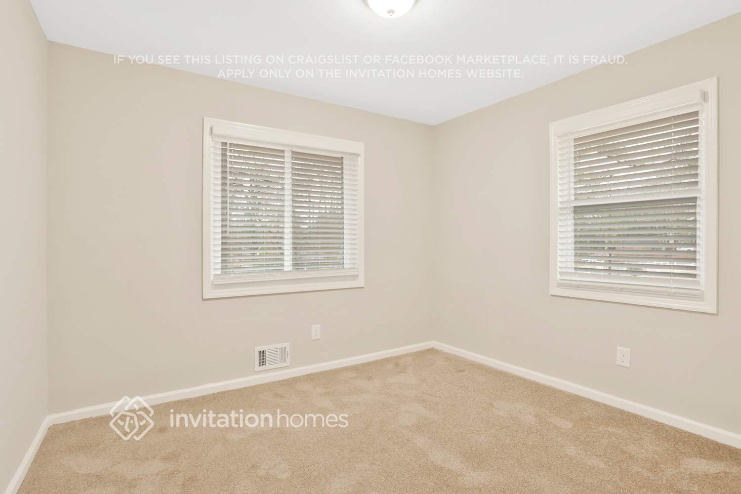 Building Photo - 1100 Grace St SW