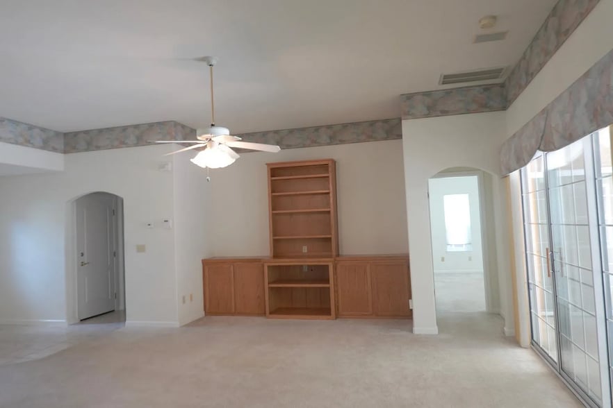 Building Photo - 1132 Acapulco Ct