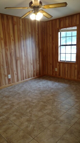 Living Room - 105 Debra Ln